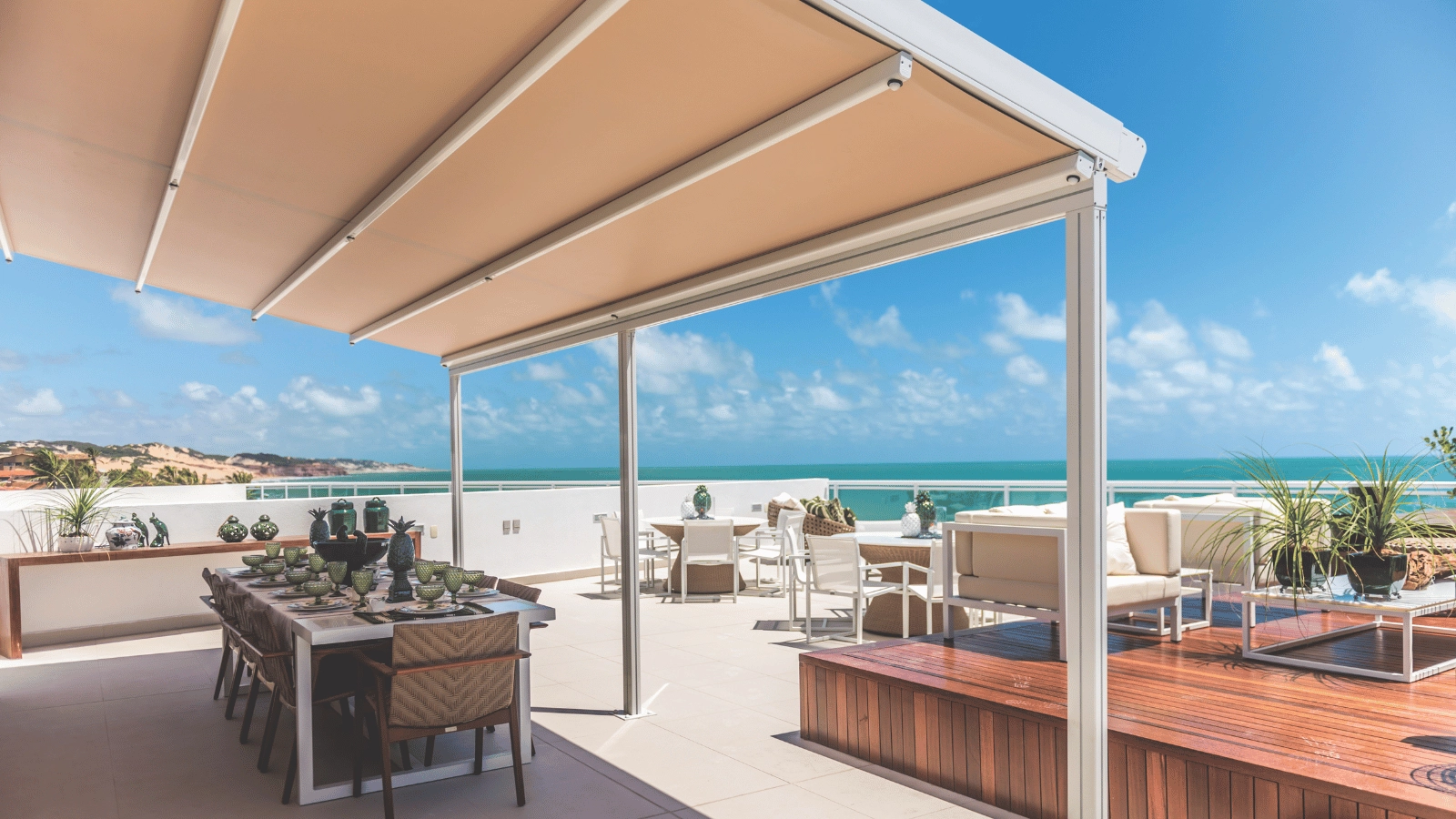 Pergola retractil en terraza