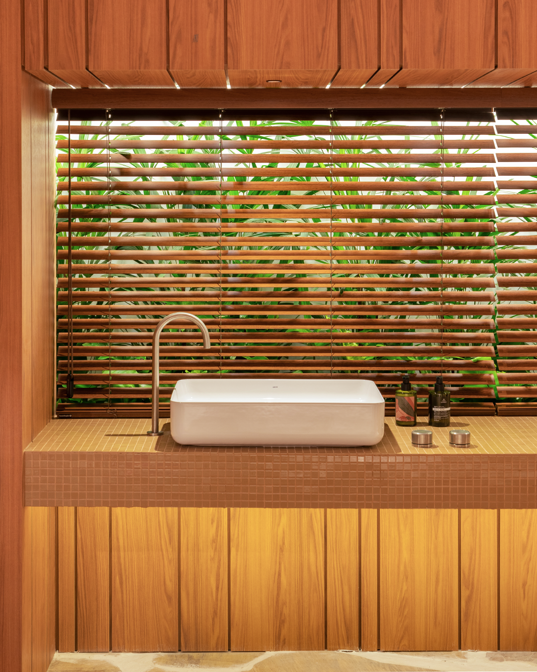 cortina-de-madeira-hunter-douglas-natural-wood