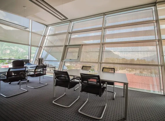 Oficina 2 floatboxslim5.webp